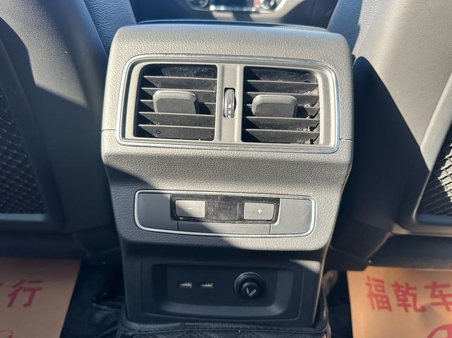 Audi Q5 2020 thumb 11