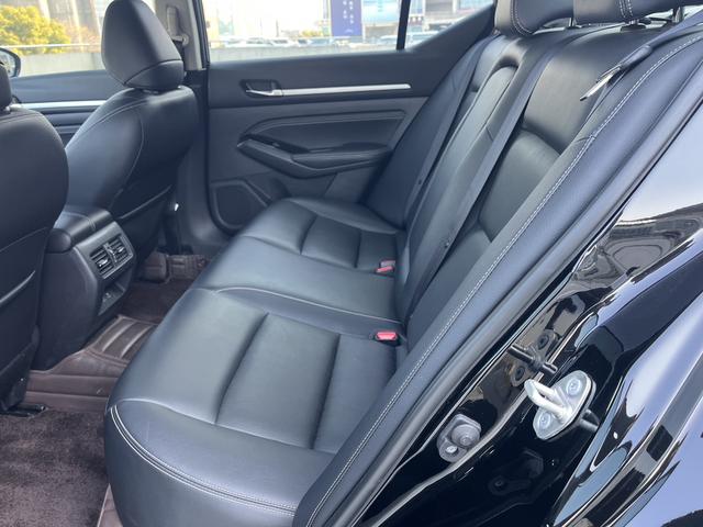 Nissan Altima 2022 thumb 5