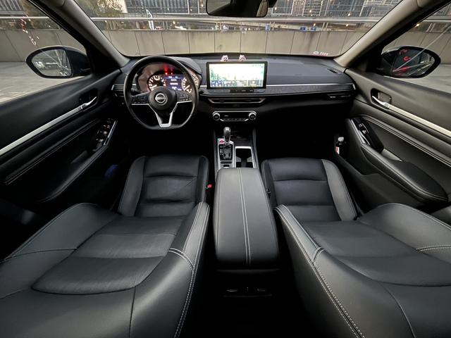 Nissan Altima 2022 thumb 10