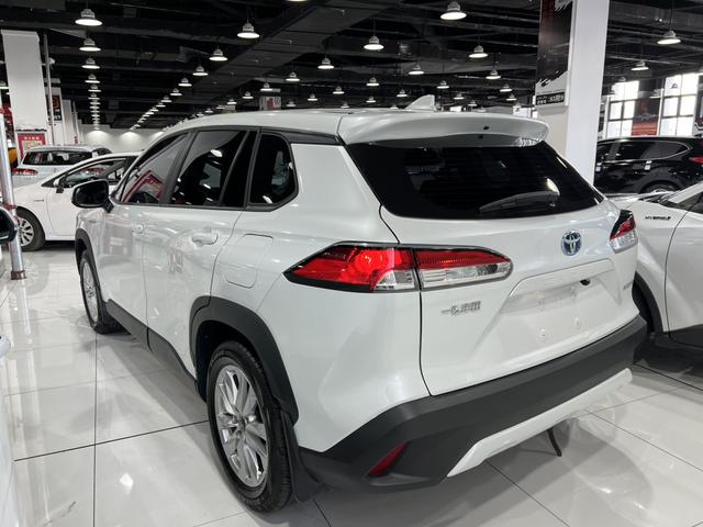 Toyota Corolla 2024 thumb 4