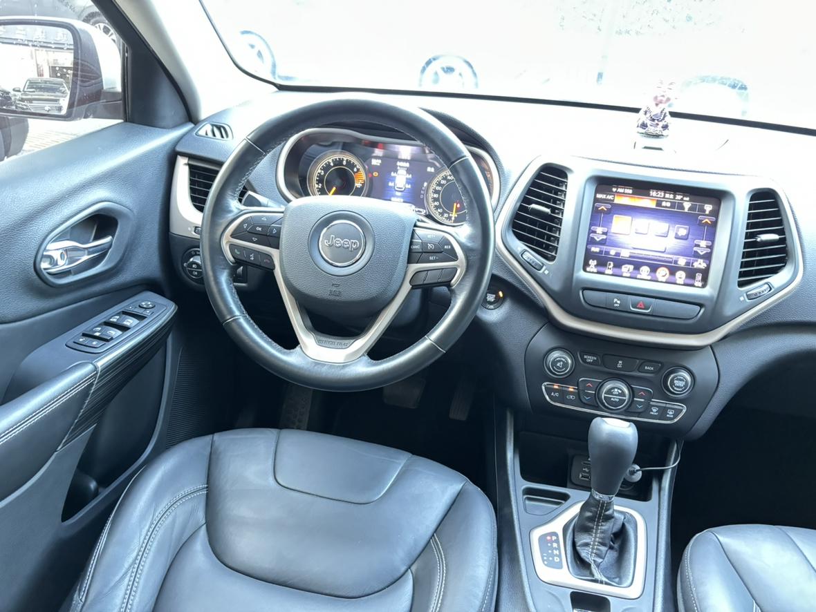 Jeep Renegade 2017 thumb 11