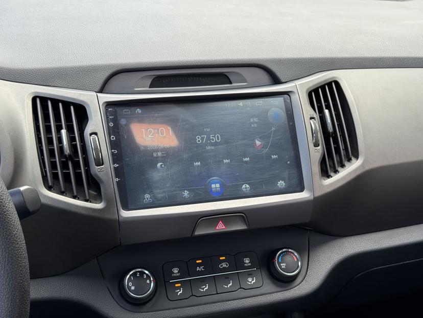 Kia Sportage 2018 thumb 10