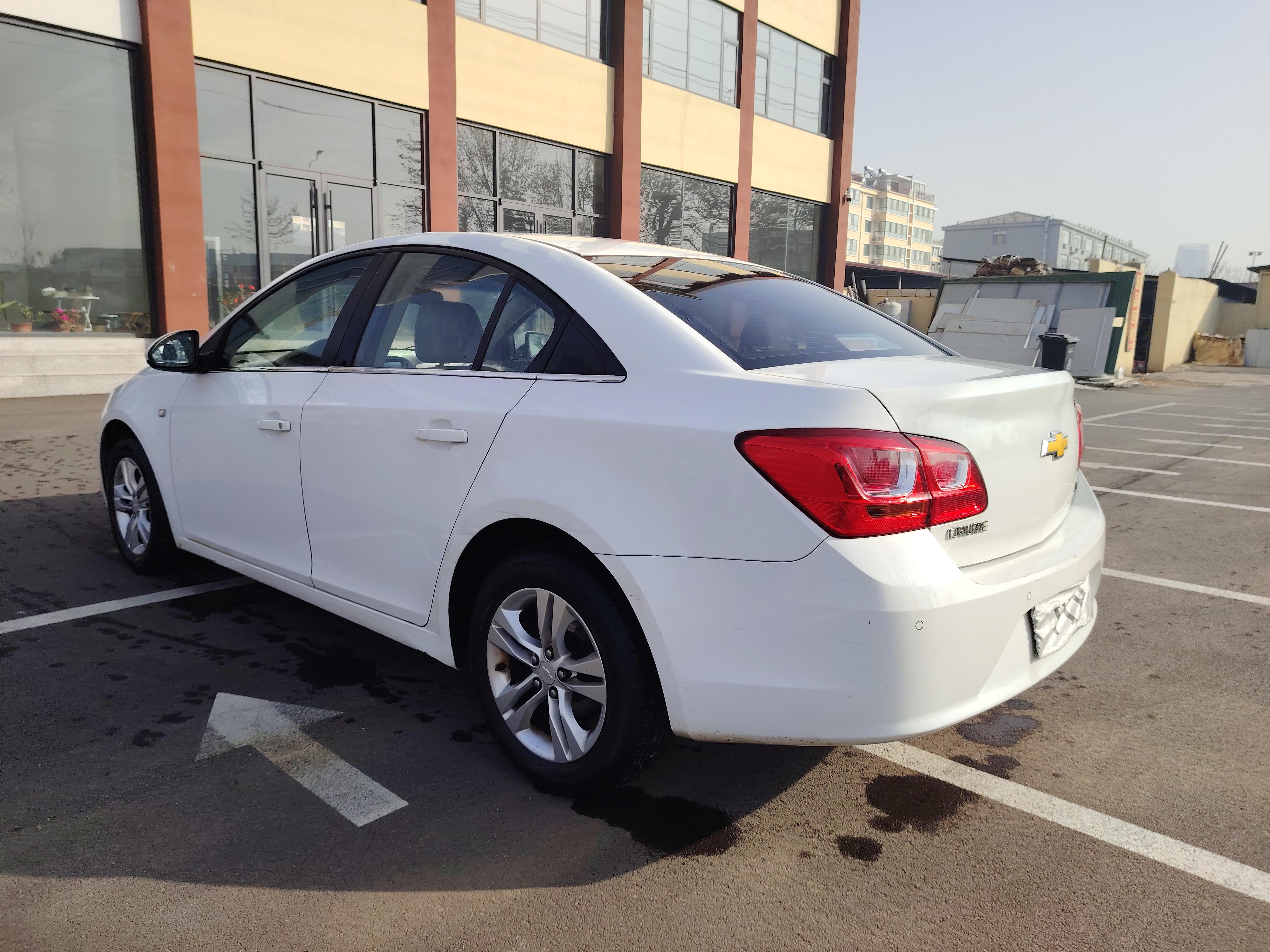 Chevrolet Cruze 2016 thumb 2