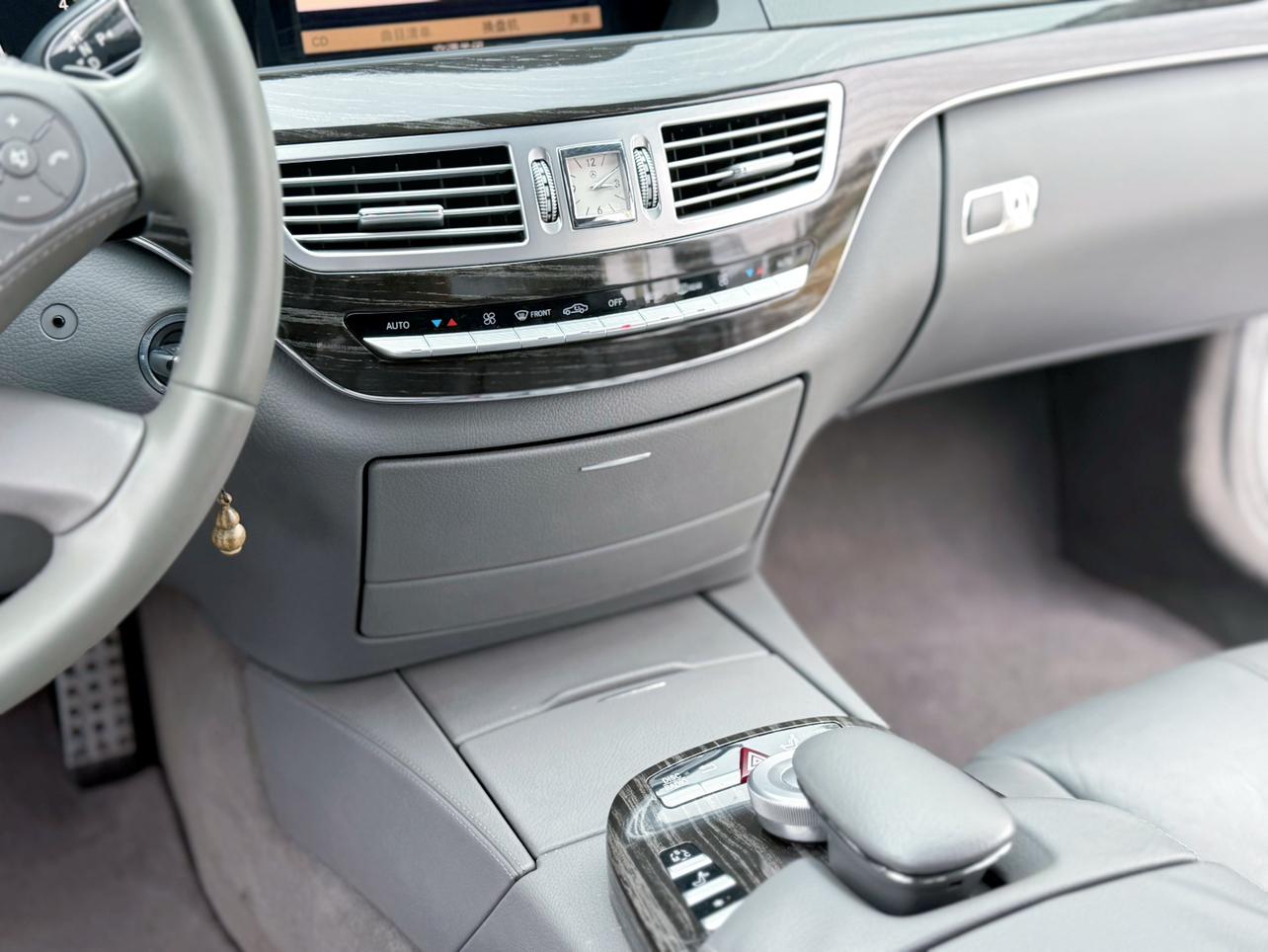 Mercedes-Benz S-Class 2007 thumb 2