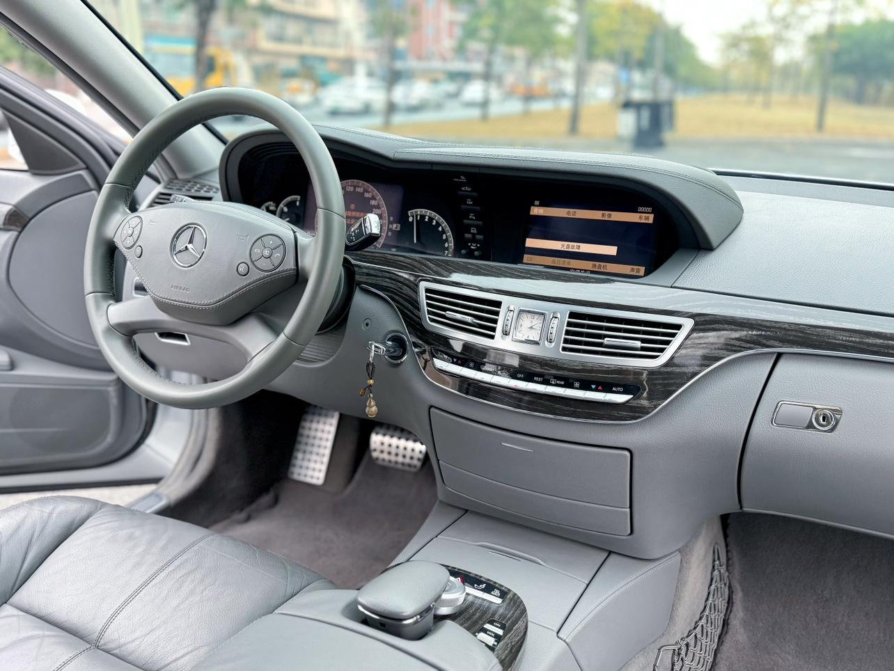 Mercedes-Benz S-Class 2007 thumb 5