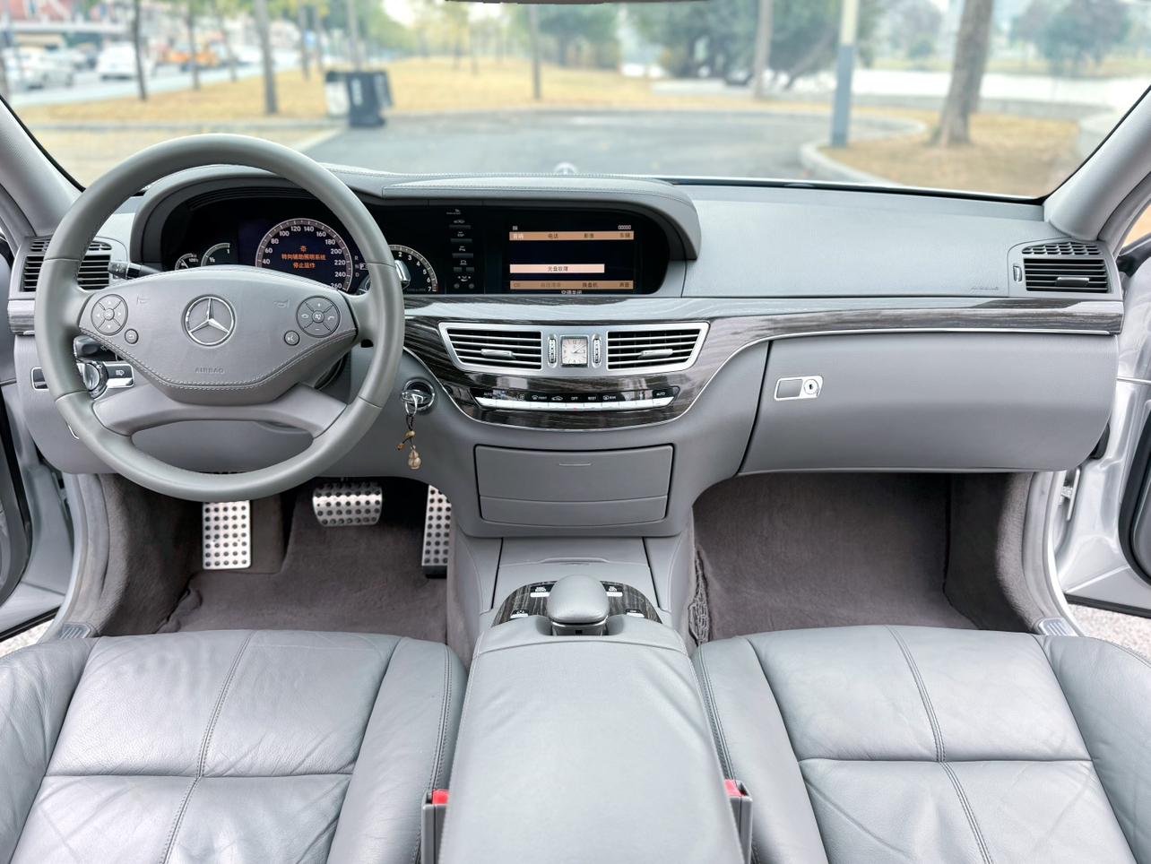 Mercedes-Benz S-Class 2007 thumb 8
