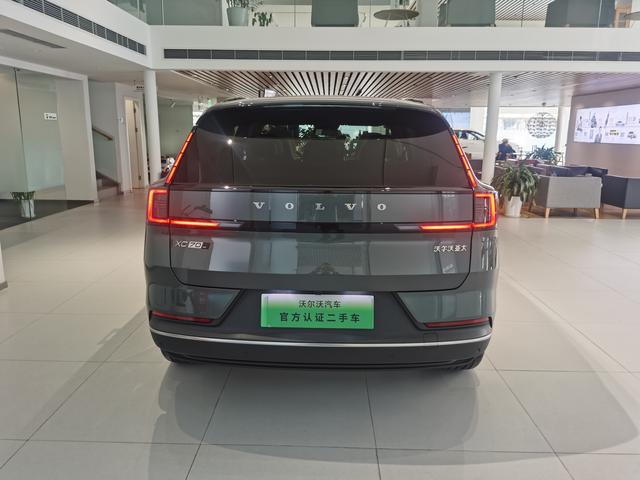 Volvo XC70 2026 thumb 9