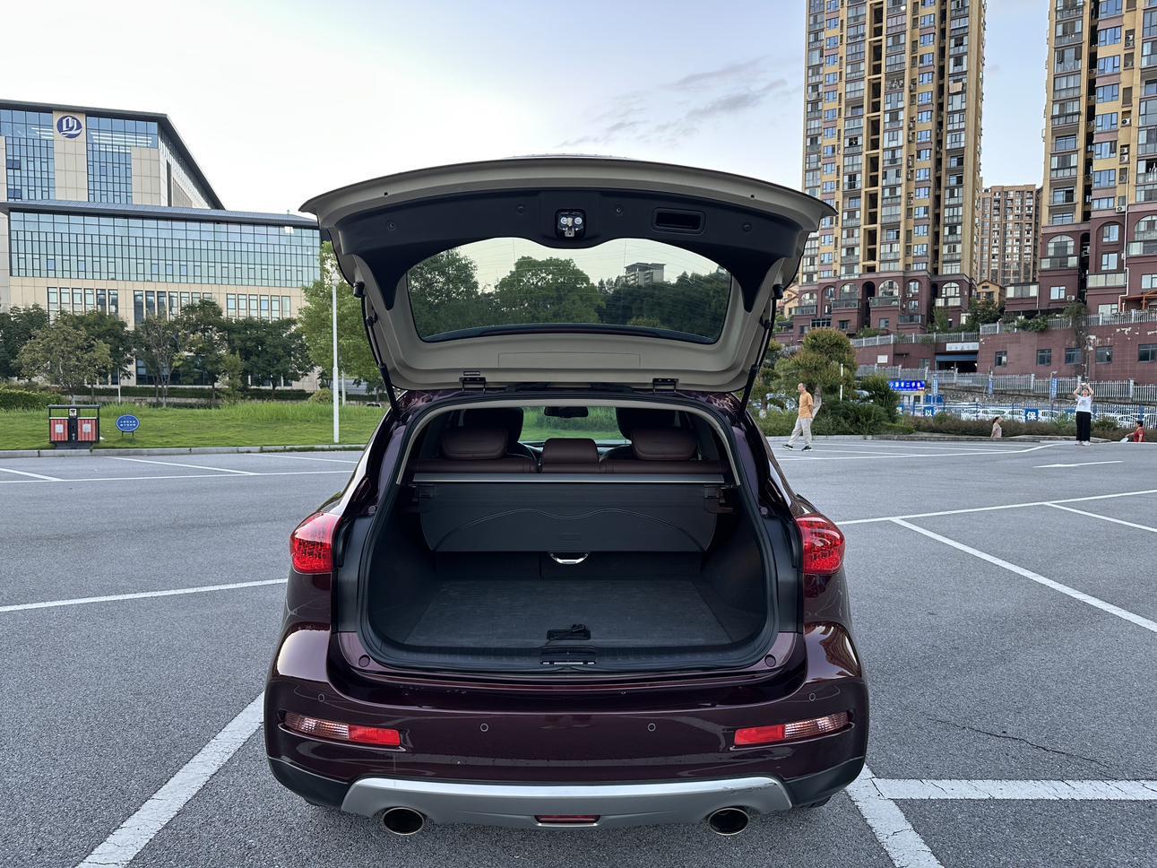 Infiniti QX50 2017 thumb 7