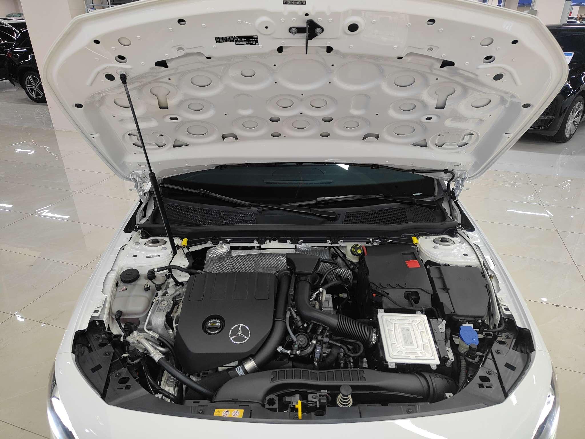 Mercedes-Benz A-Class 2023 thumb 6