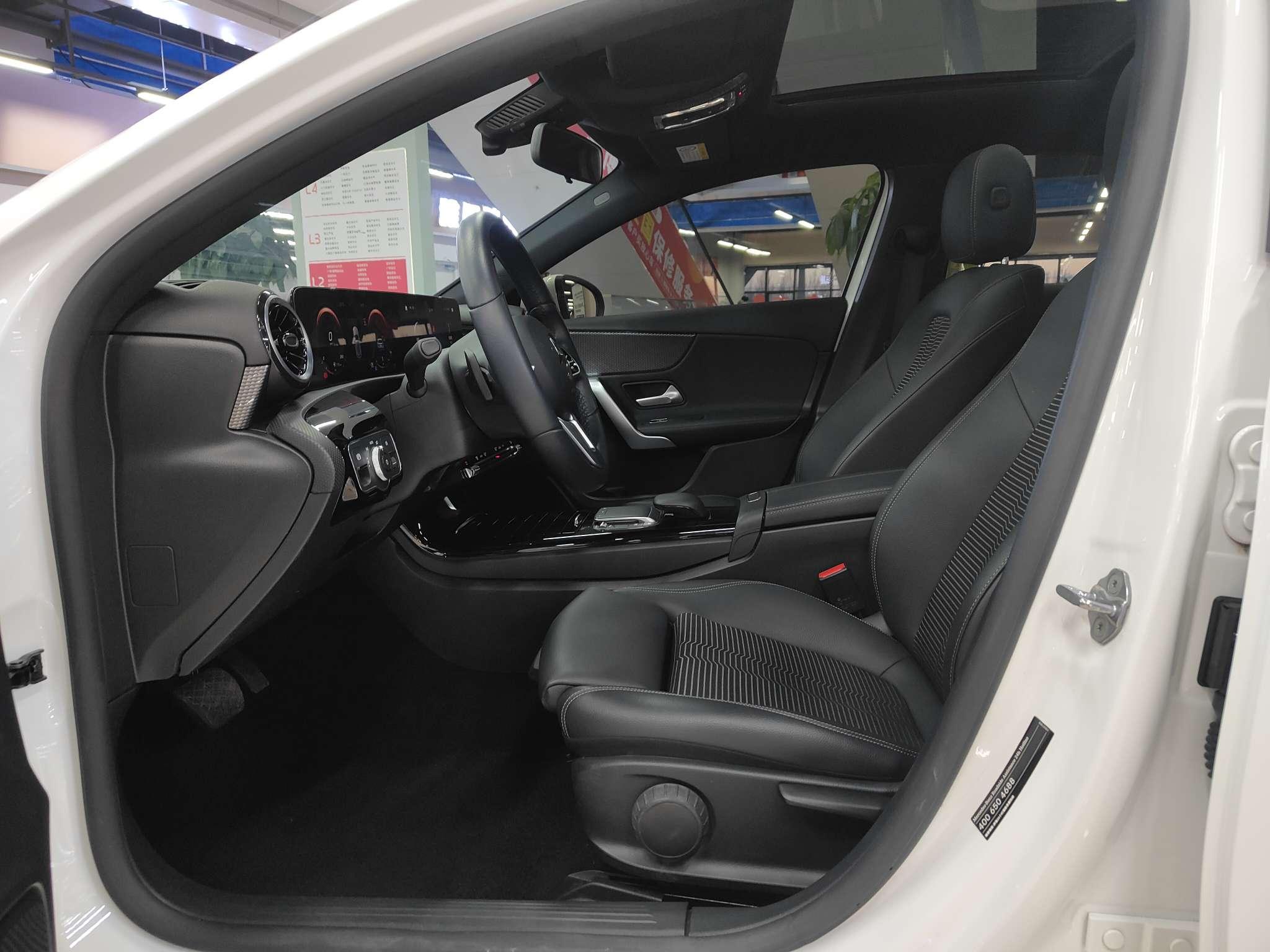 Mercedes-Benz A-Class 2023 thumb 12