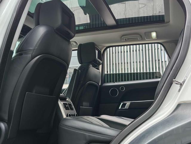 Land Rover Range Rover Sport 2019 thumb 12