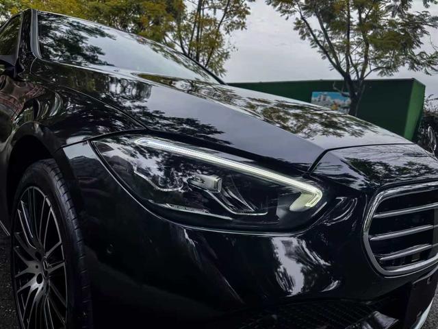 Mercedes-Benz C-Class 2023 thumb 5