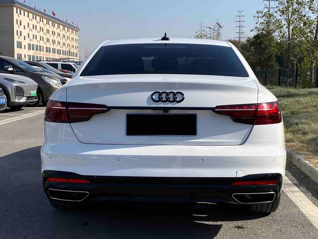 Audi A4 2020 thumb 5
