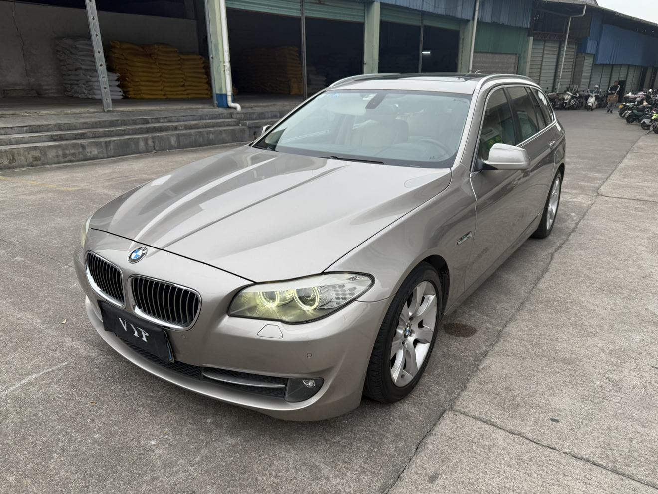 BMW 5 серии 2013 thumb 5