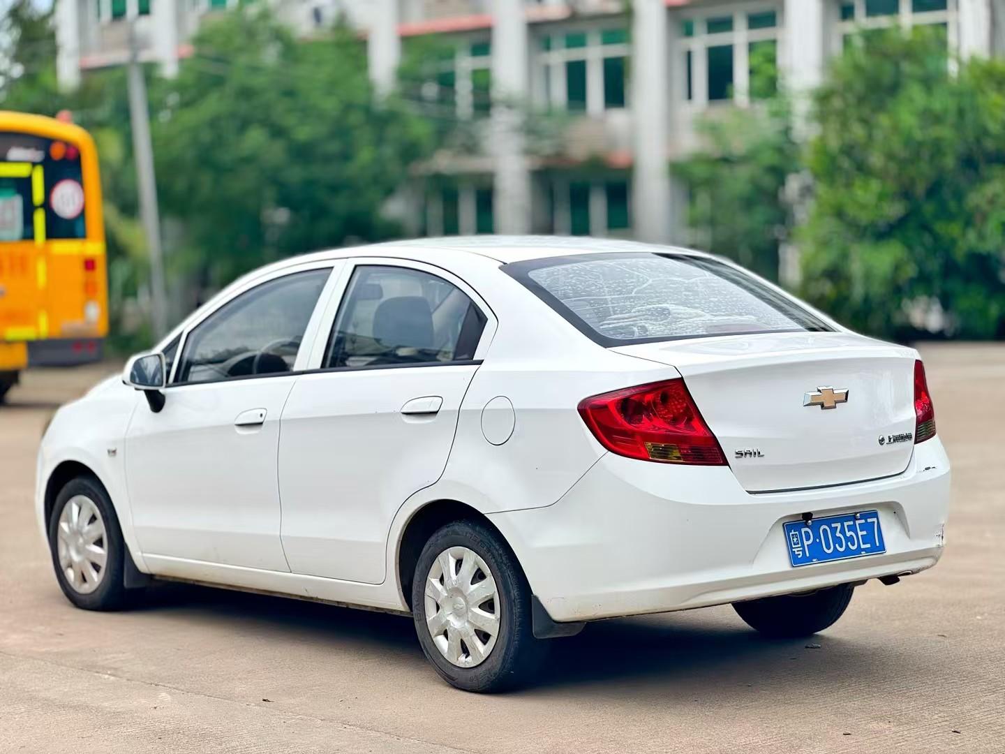 Chevrolet Sail 2014 thumb 2