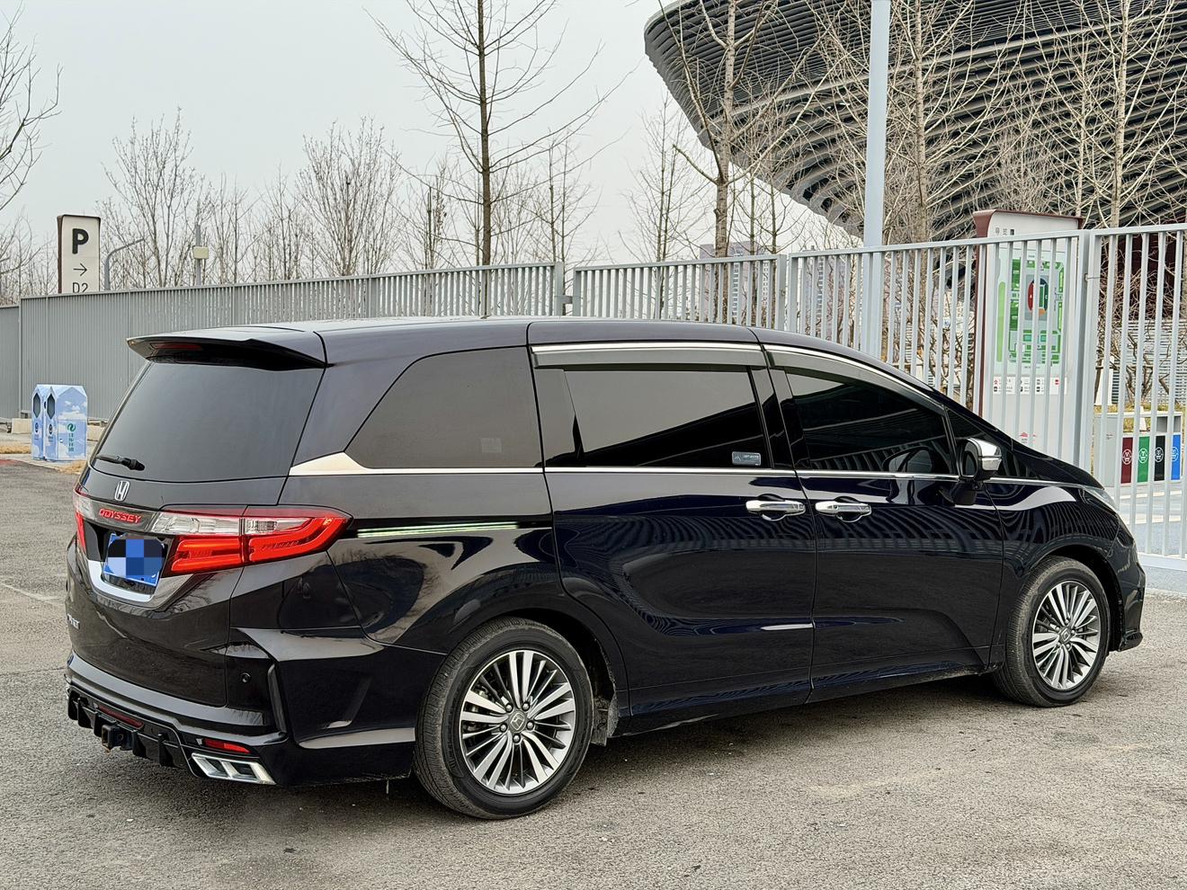 Honda Odyssey 2019 thumb 4
