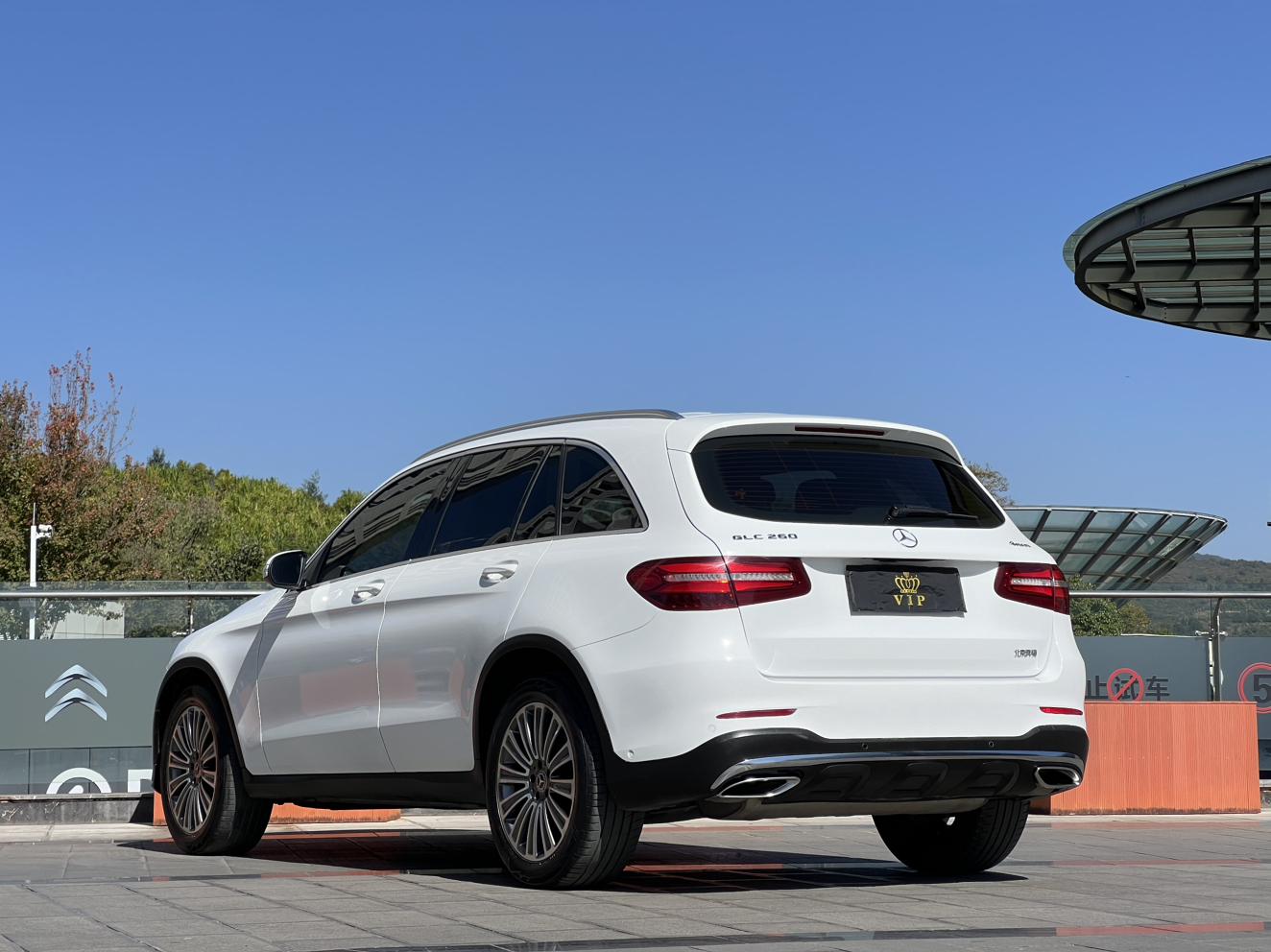 Mercedes-Benz GLC 2017 thumb 2