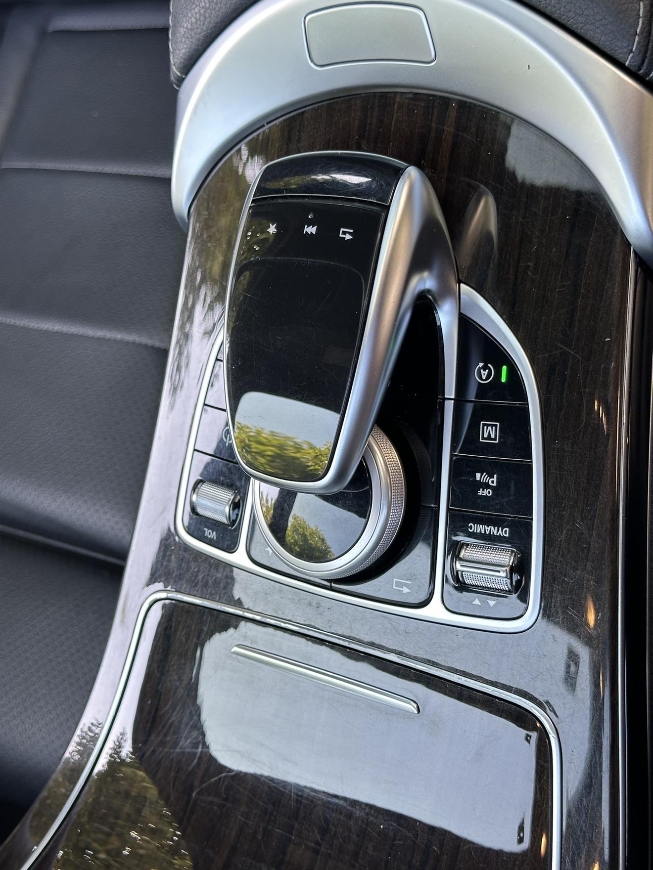 Mercedes-Benz GLC 2017 thumb 8