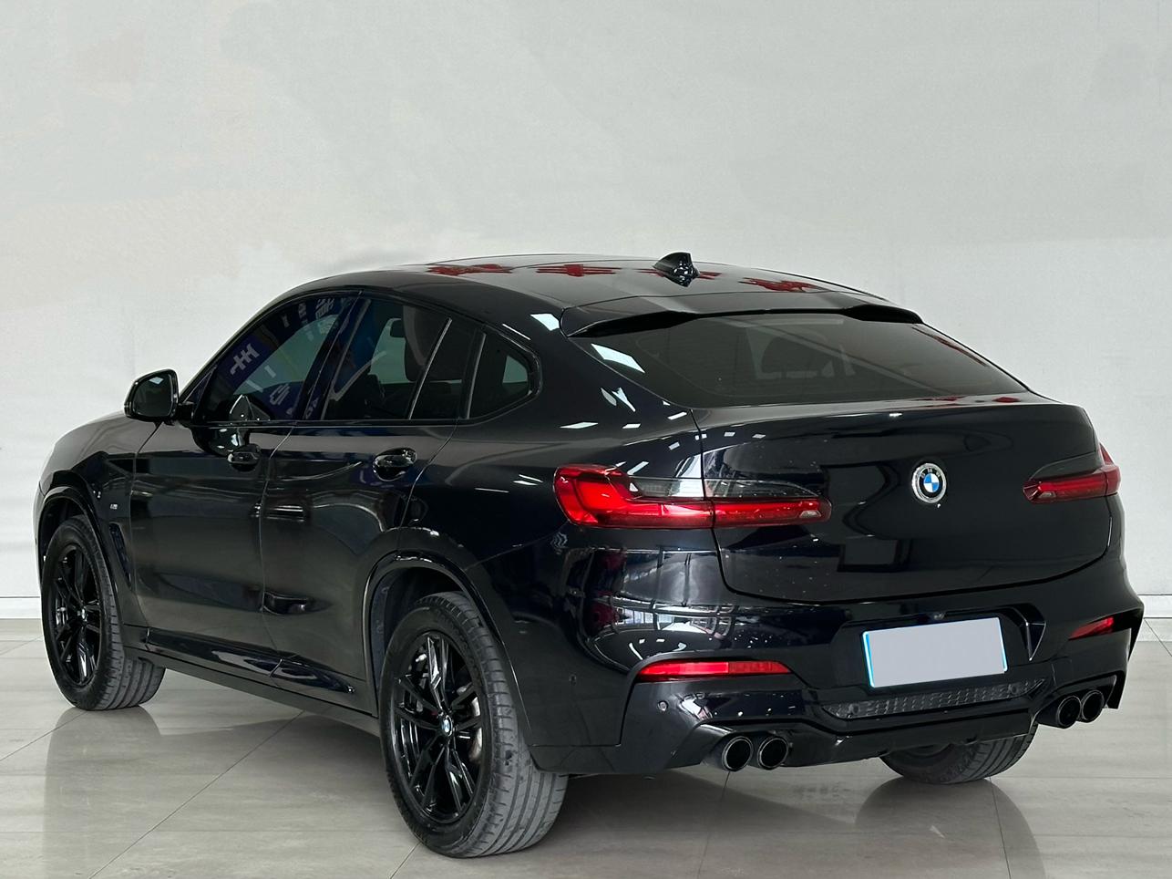 BMW X4 2020 thumb 3