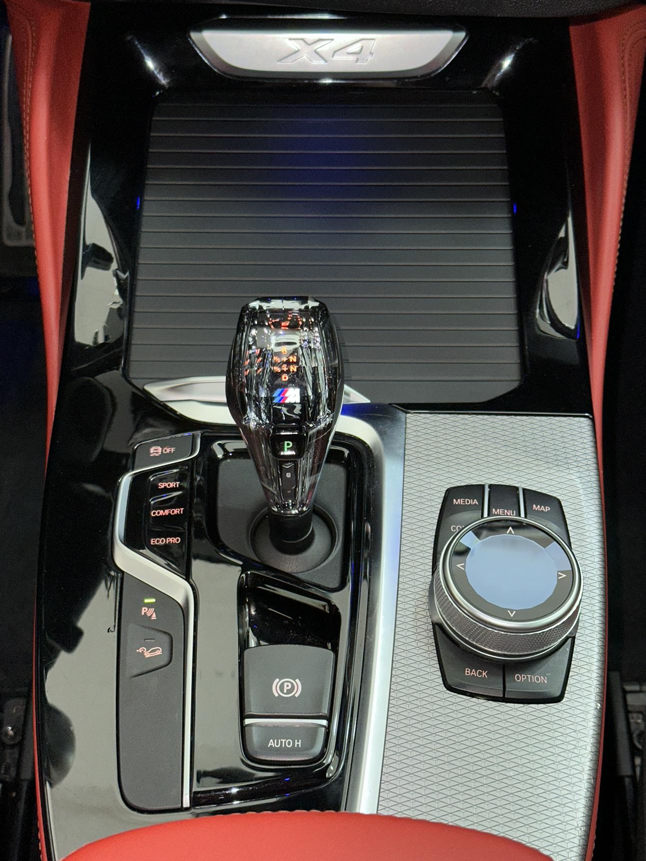 BMW X4 2020 thumb 6
