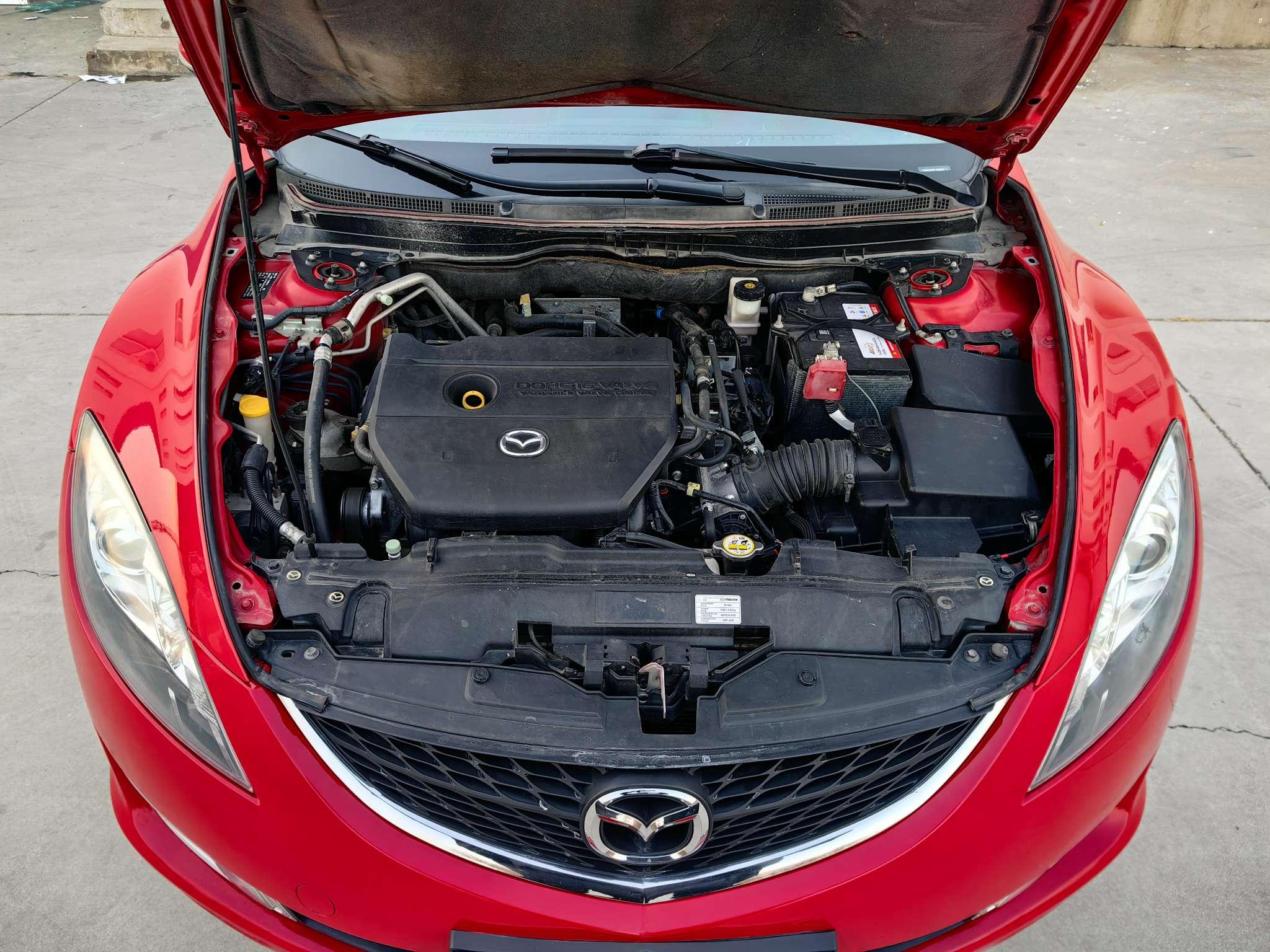 Mazda 3 2015 thumb 6