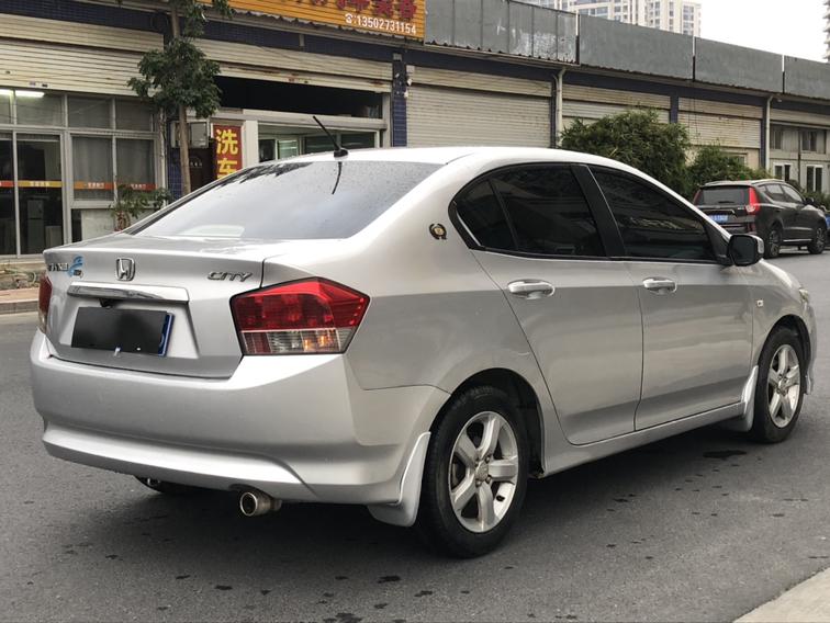 Honda City 2010 thumb 5