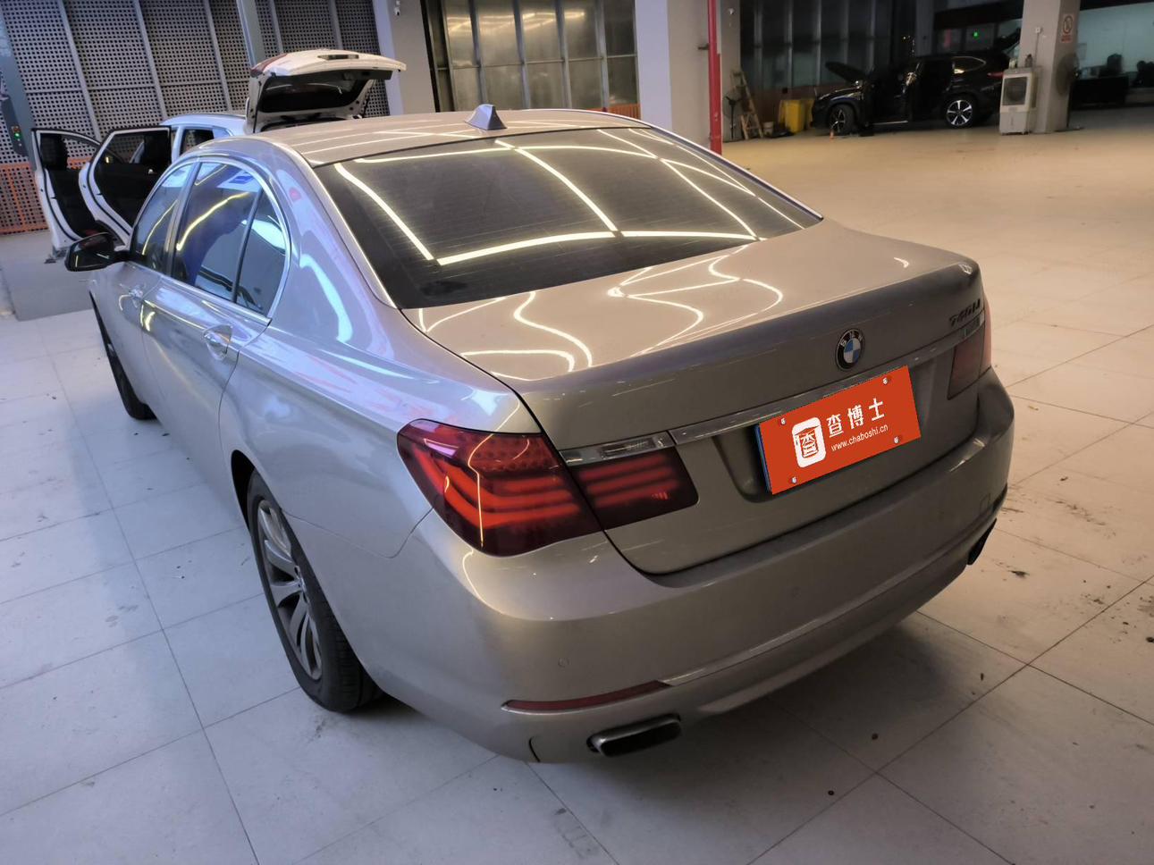 BMW 7 серии 2013 thumb 10