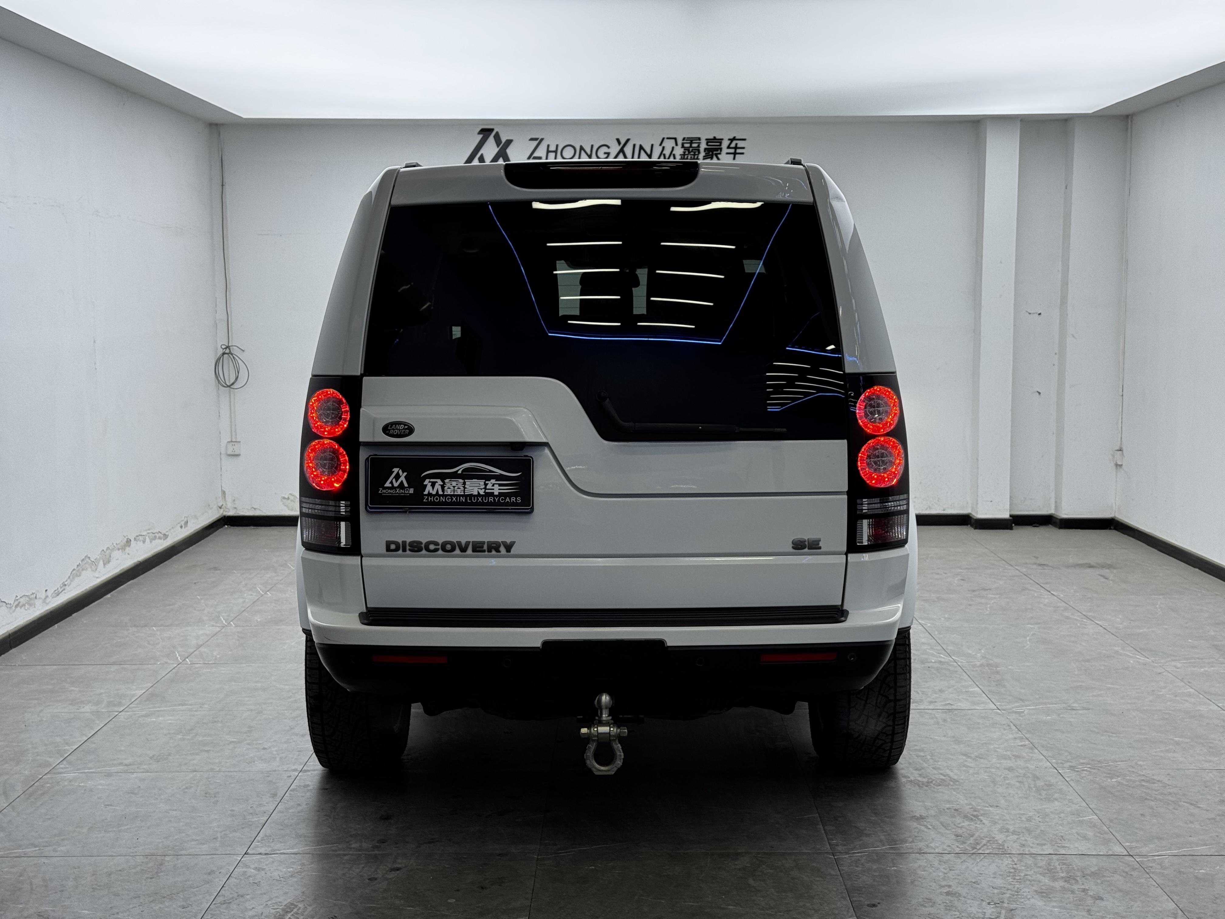 Land Rover Discovery 2016 thumb 11