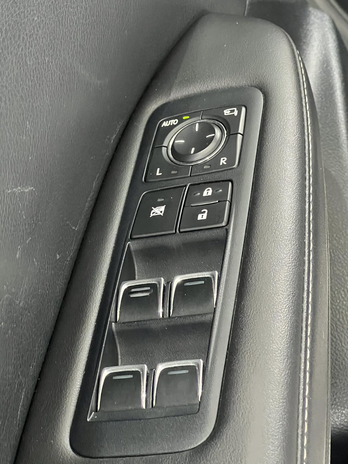 Lexus RX 2016 thumb 7