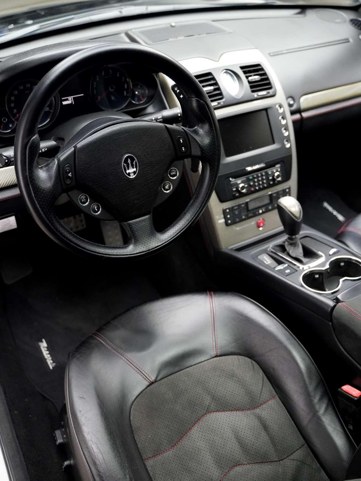 Maserati Ghibli 2010 thumb 7