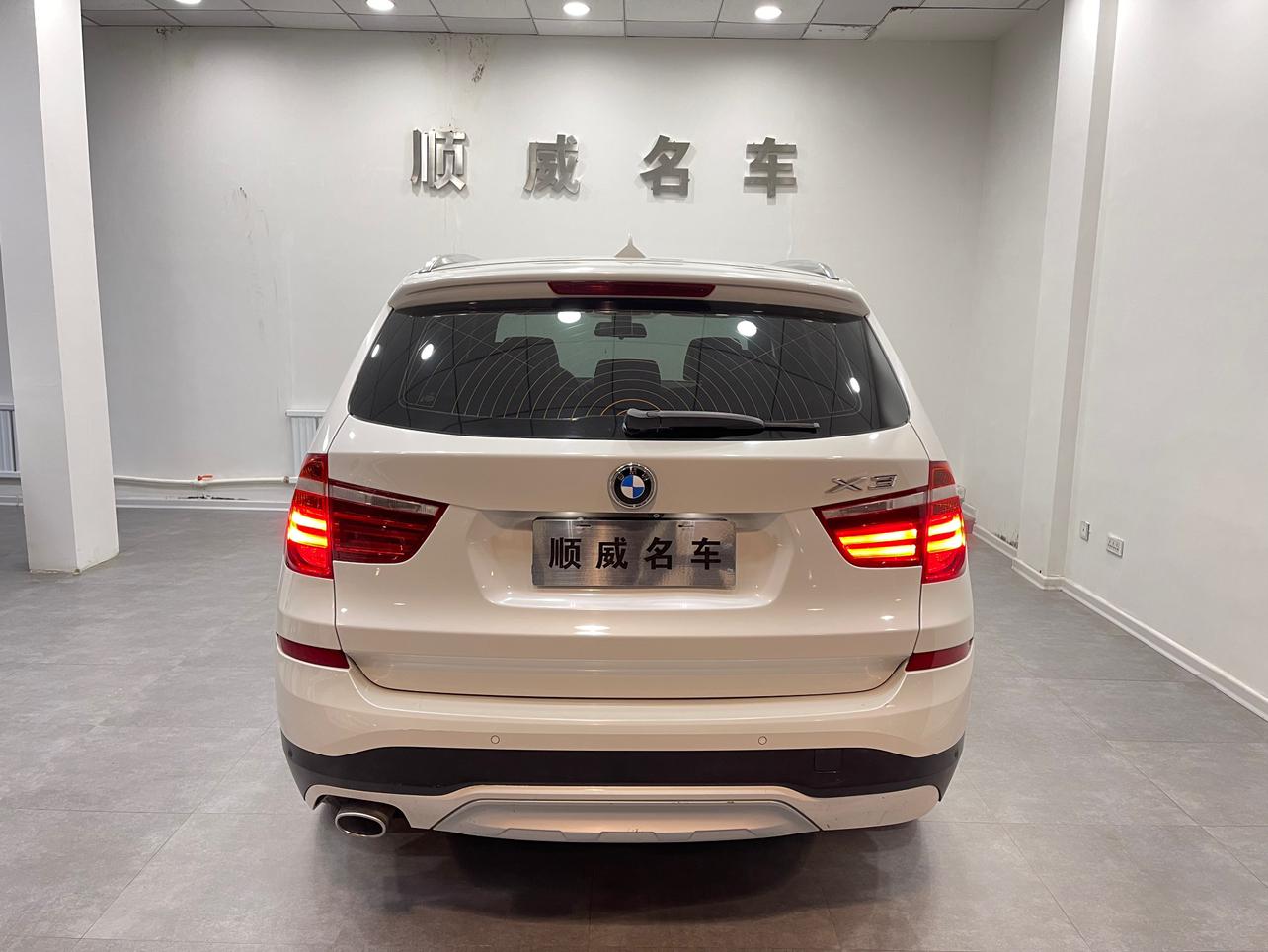 BMW X3 2014 thumb 4