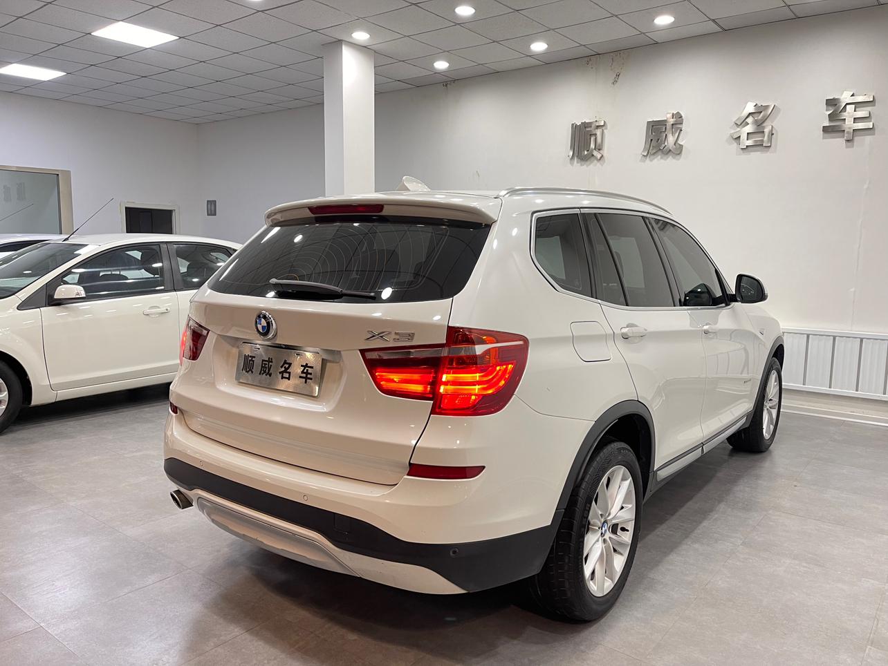 BMW X3 2014 thumb 5