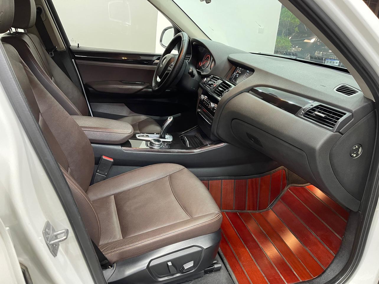 BMW X3 2014 thumb 9