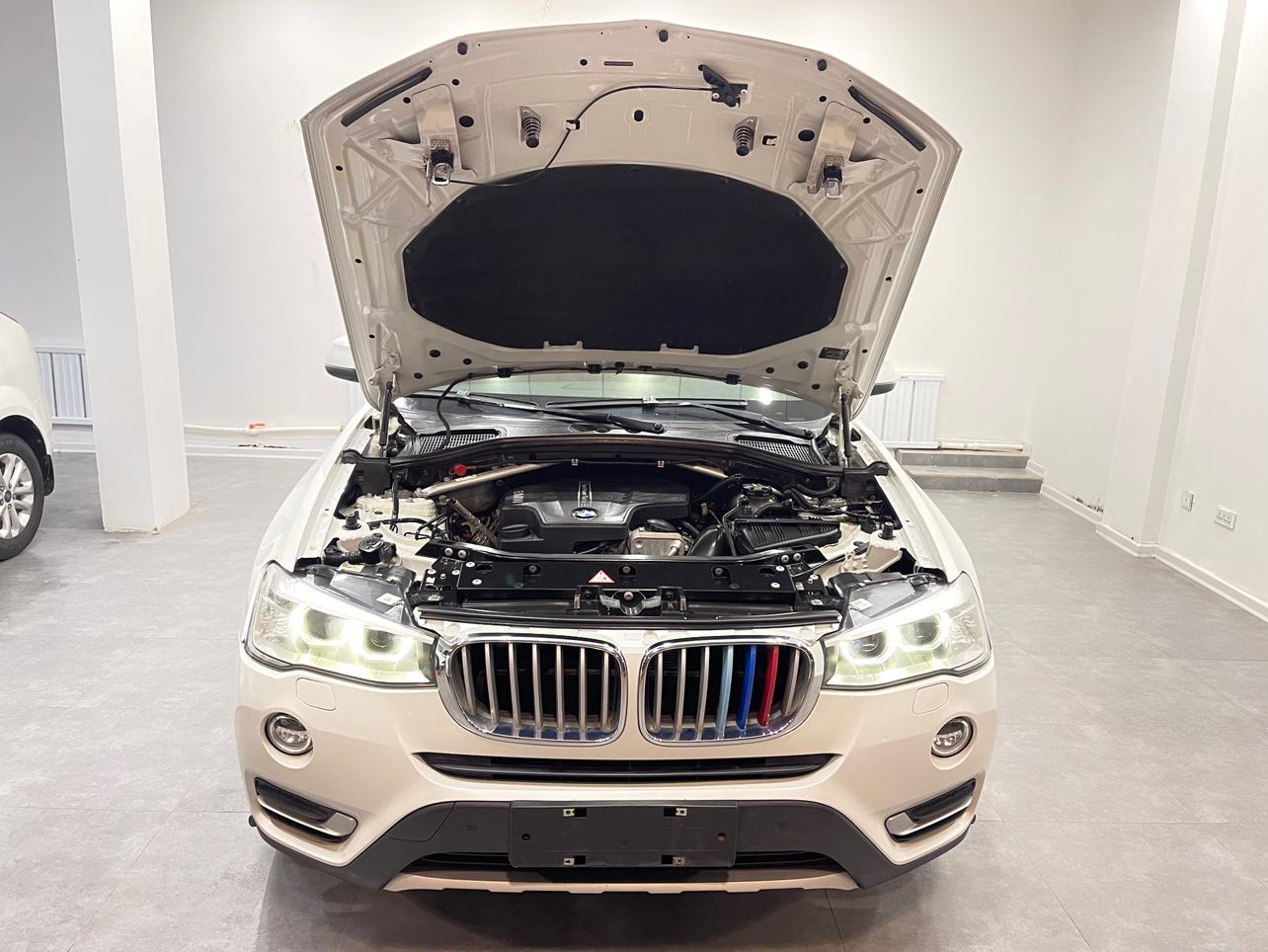 BMW X3 2014 thumb 10