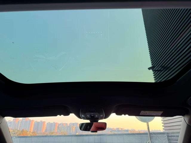 Porsche Panamera 2025 thumb 5