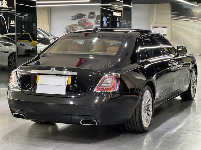 Rolls-Royce Ghost 2021 thumb 3