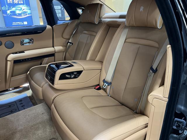 Rolls-Royce Ghost 2021 thumb 12