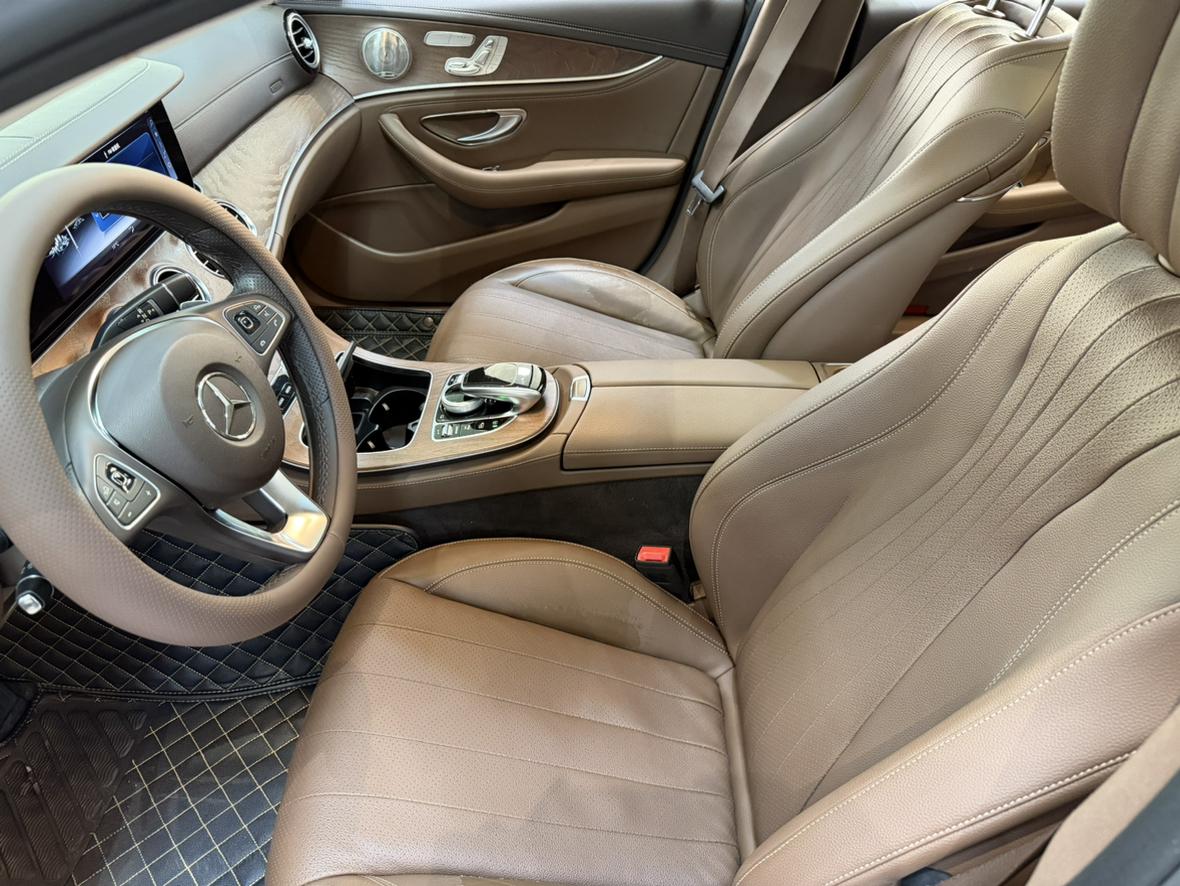 Mercedes-Benz E-Class 2018 thumb 7