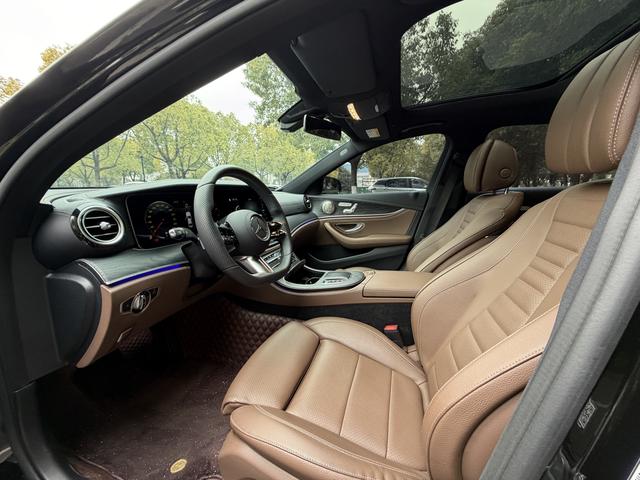 Mercedes-Benz E-Class 2022 thumb 2