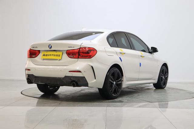 BMW 1 серии 2023 thumb 5