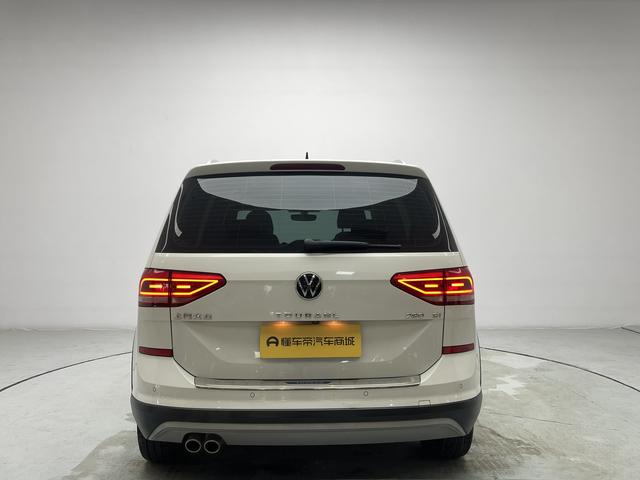 Volkswagen Touran 2021 thumb 3