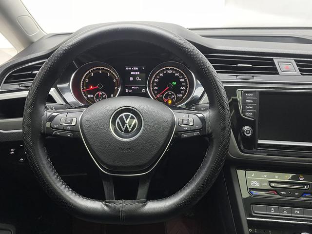 Volkswagen Touran 2021 thumb 8