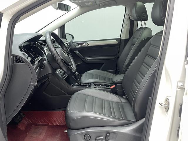Volkswagen Touran 2021 thumb 9
