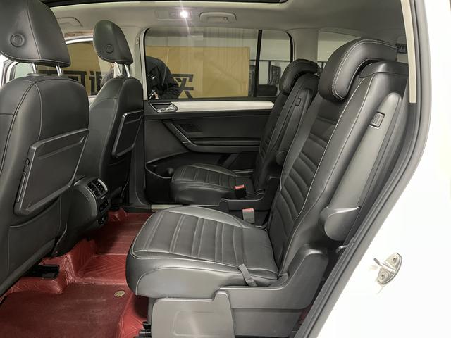 Volkswagen Touran 2021 thumb 10