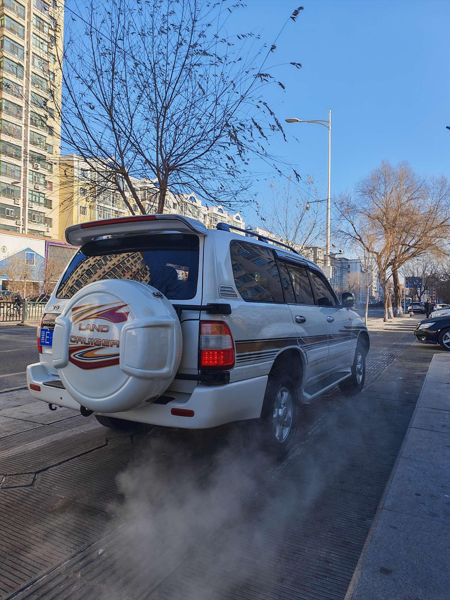 Toyota Land Cruiser 2002 thumb 5