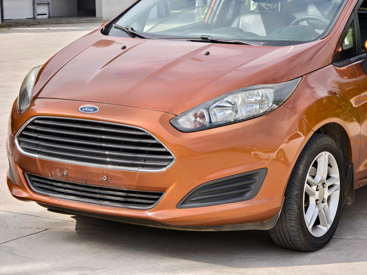 Ford Fiesta 2014 thumb 12