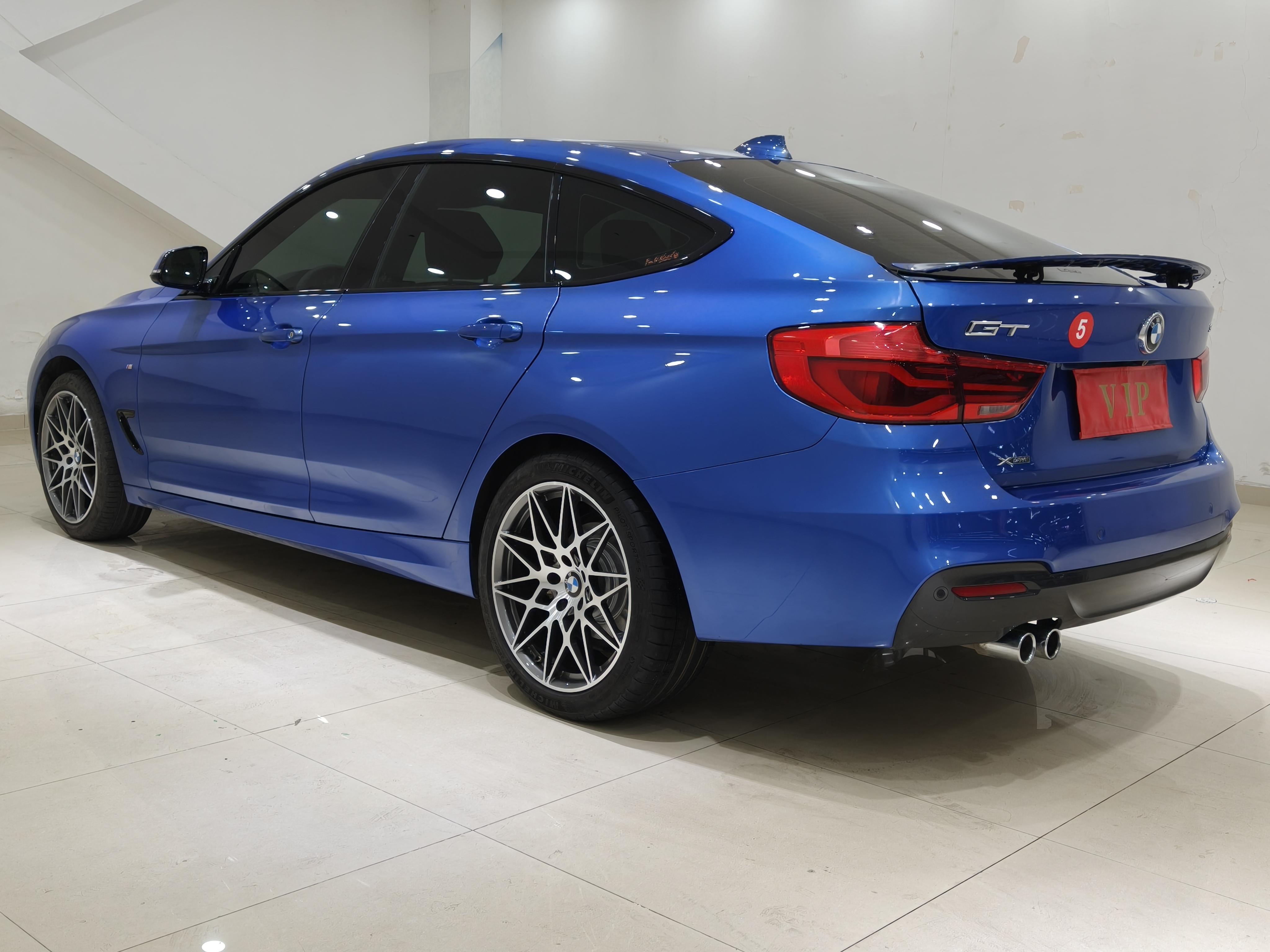 BMW 3 серии 2017 thumb 3