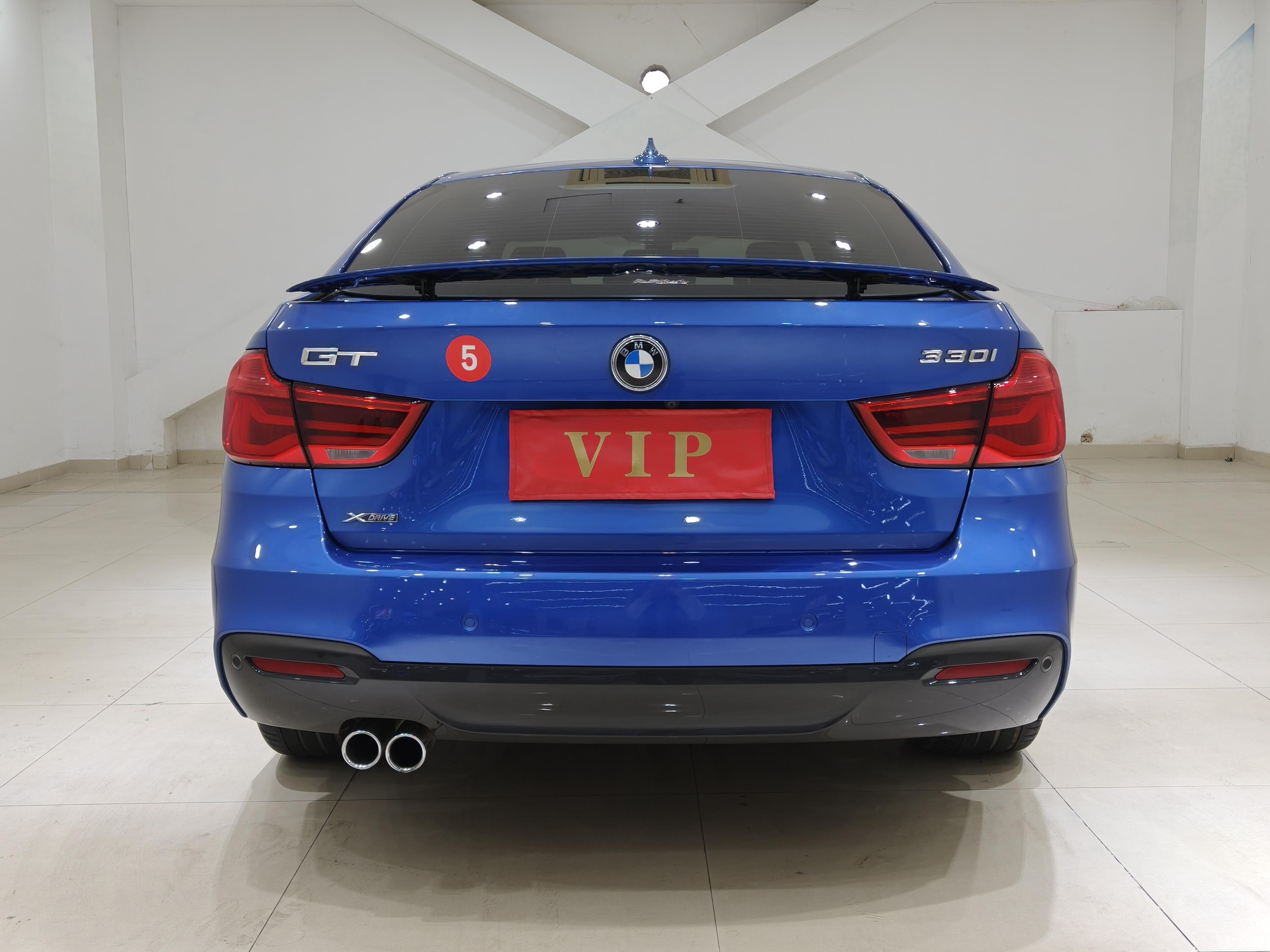 BMW 3 серии 2017 thumb 4
