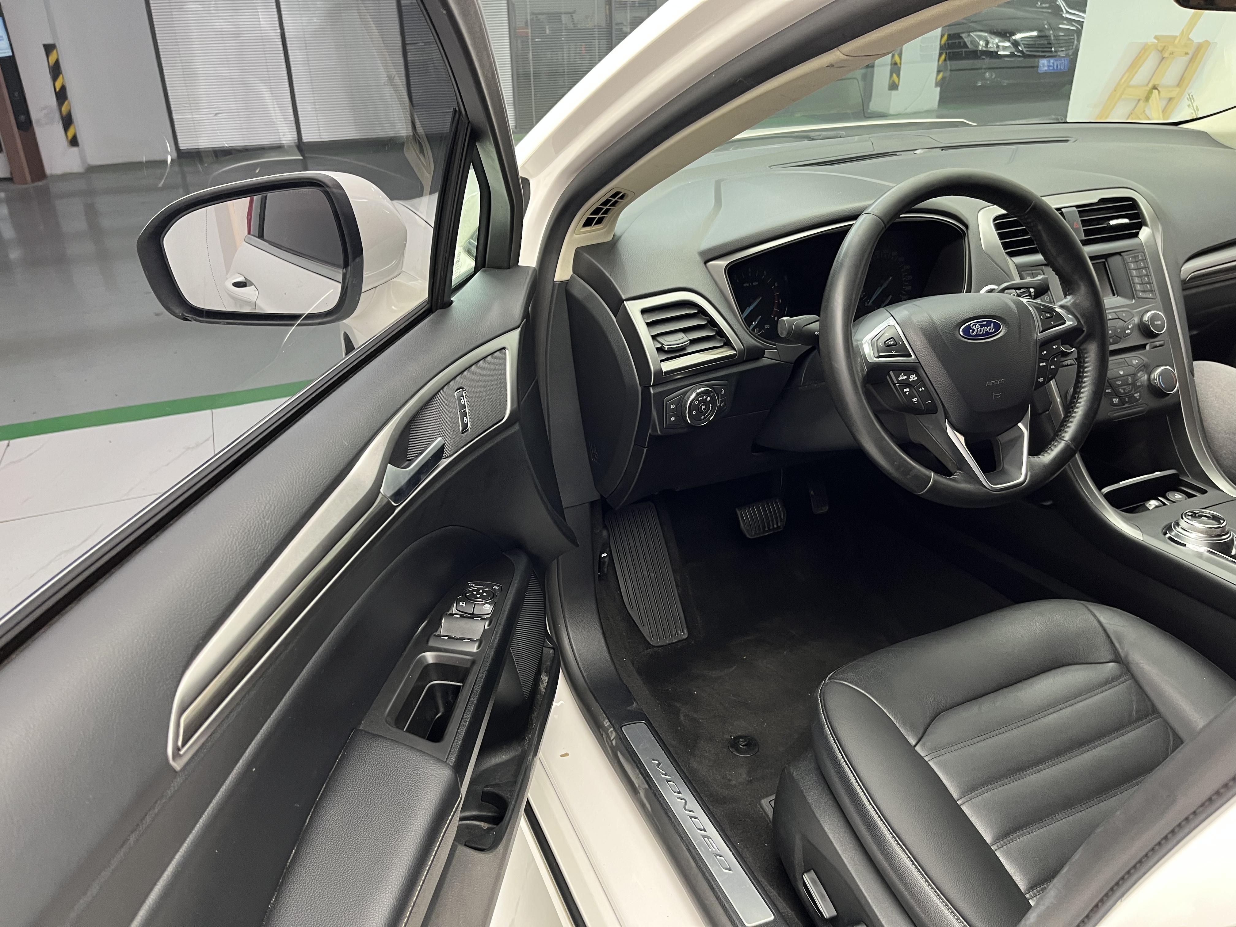 Ford Mondeo 2018 thumb 7