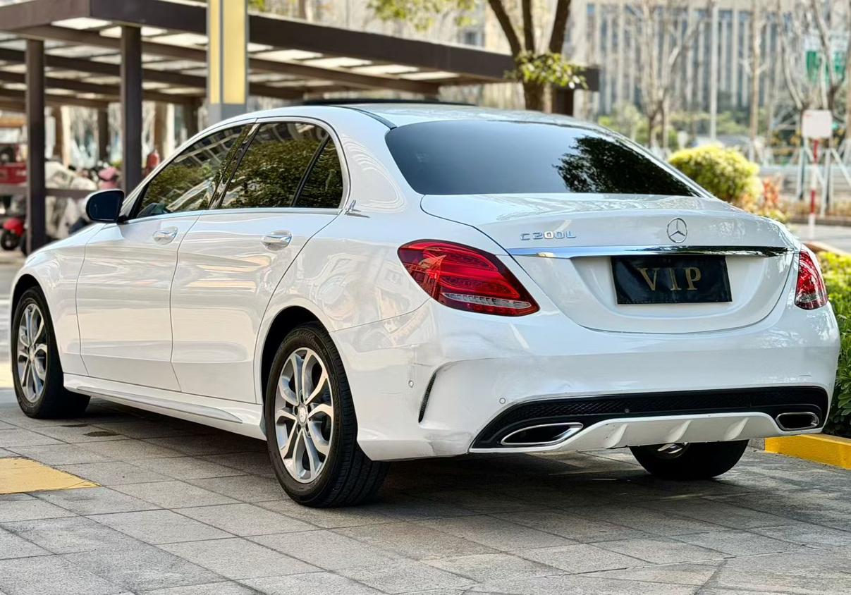 Mercedes-Benz C-Class 2015 thumb 2